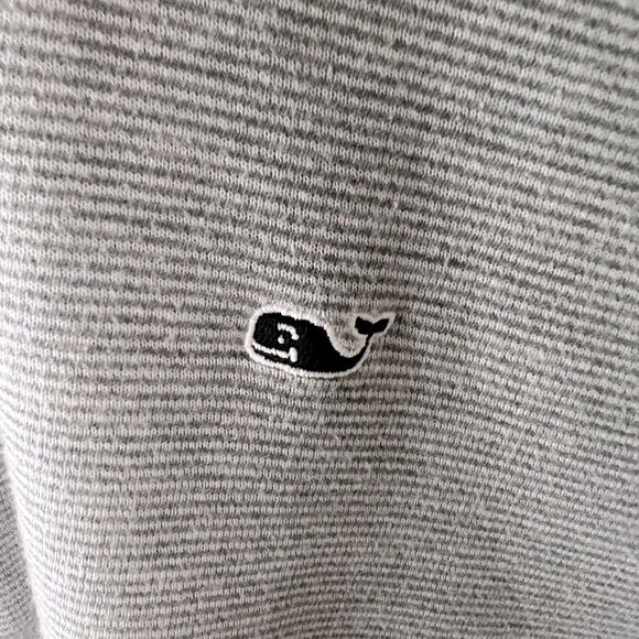 Vineyard Vines Quarter-Zip - Picture 9 of 10